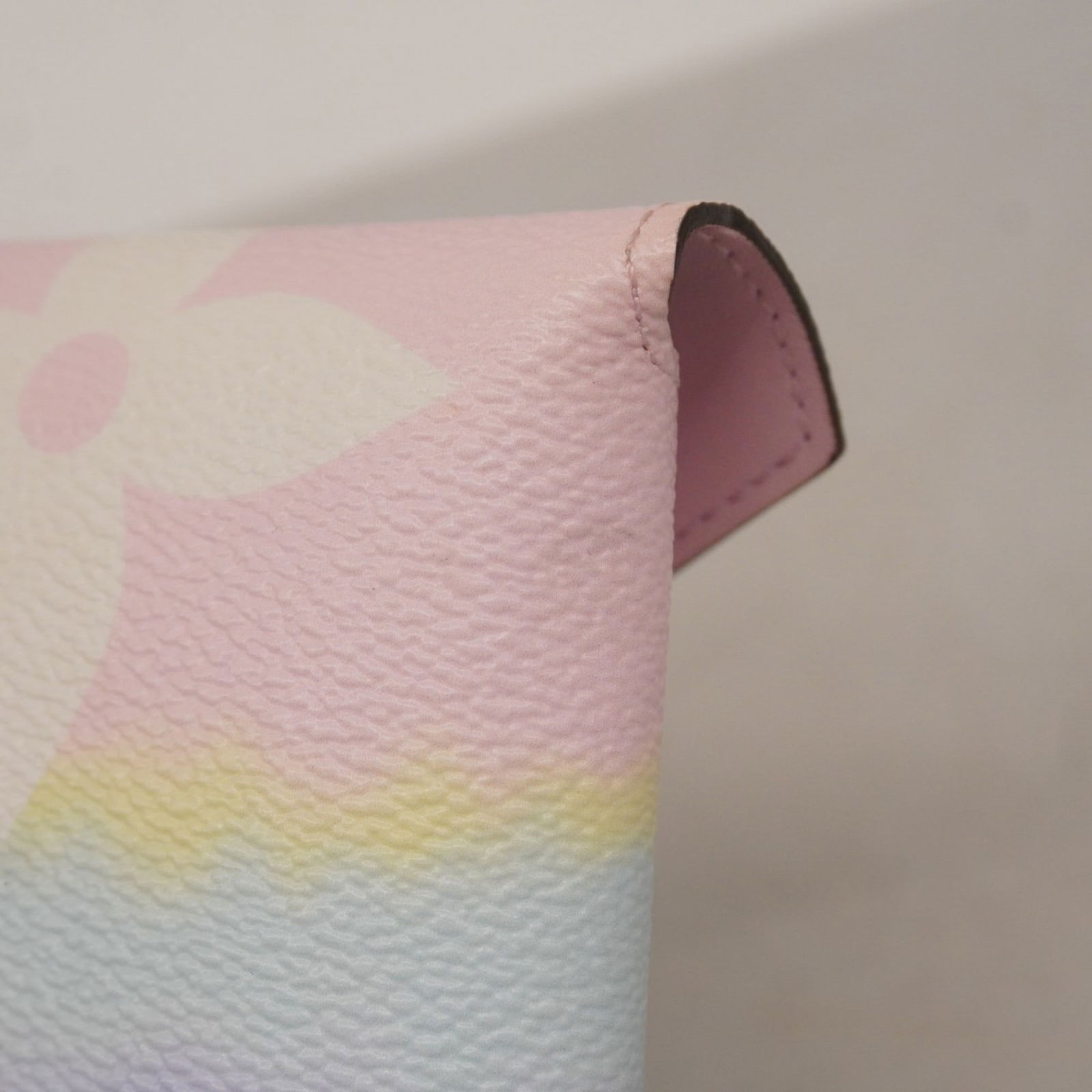 Pouch Louis Vuitton - 7