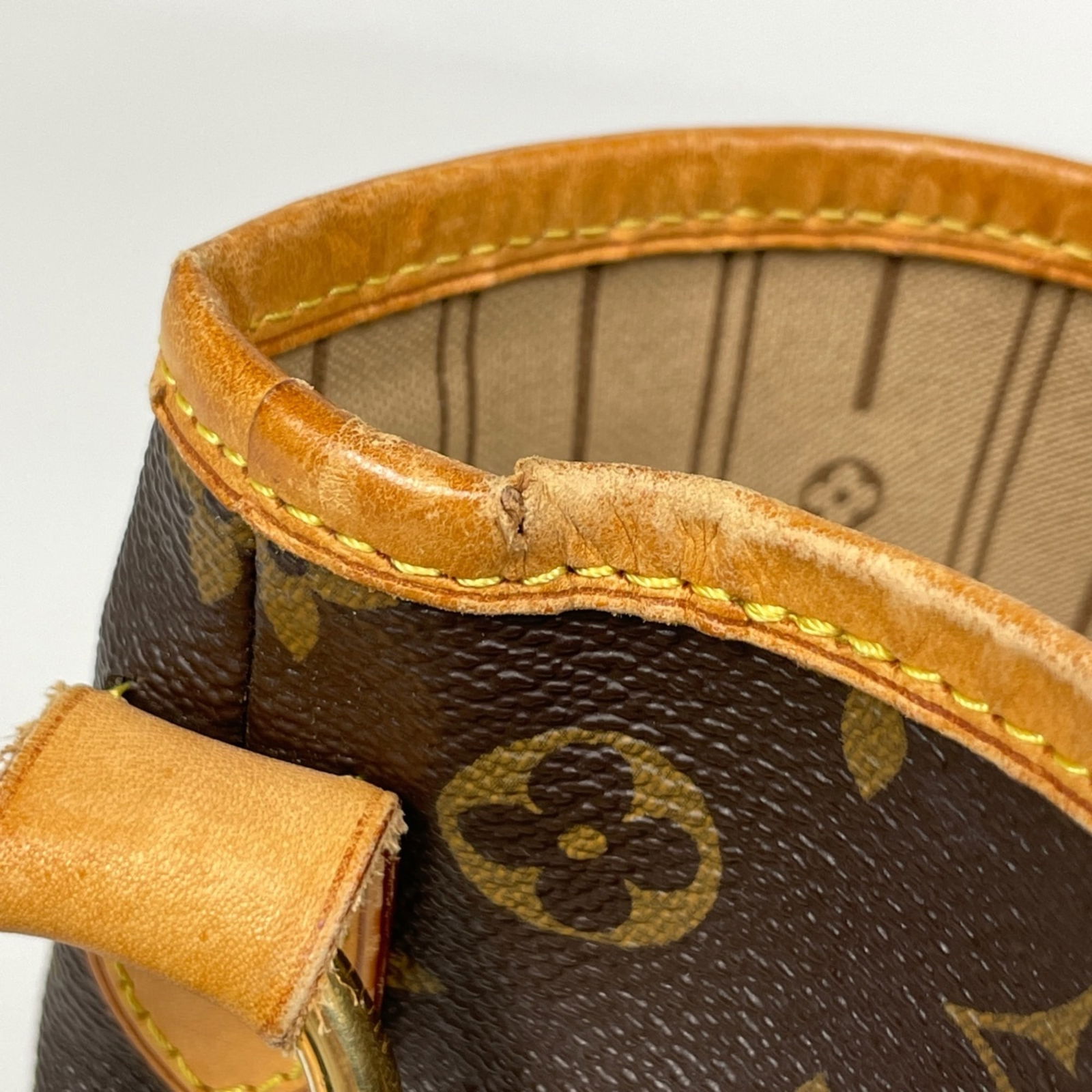 Monogram Louis Vuitton Shoulder Bag - 5