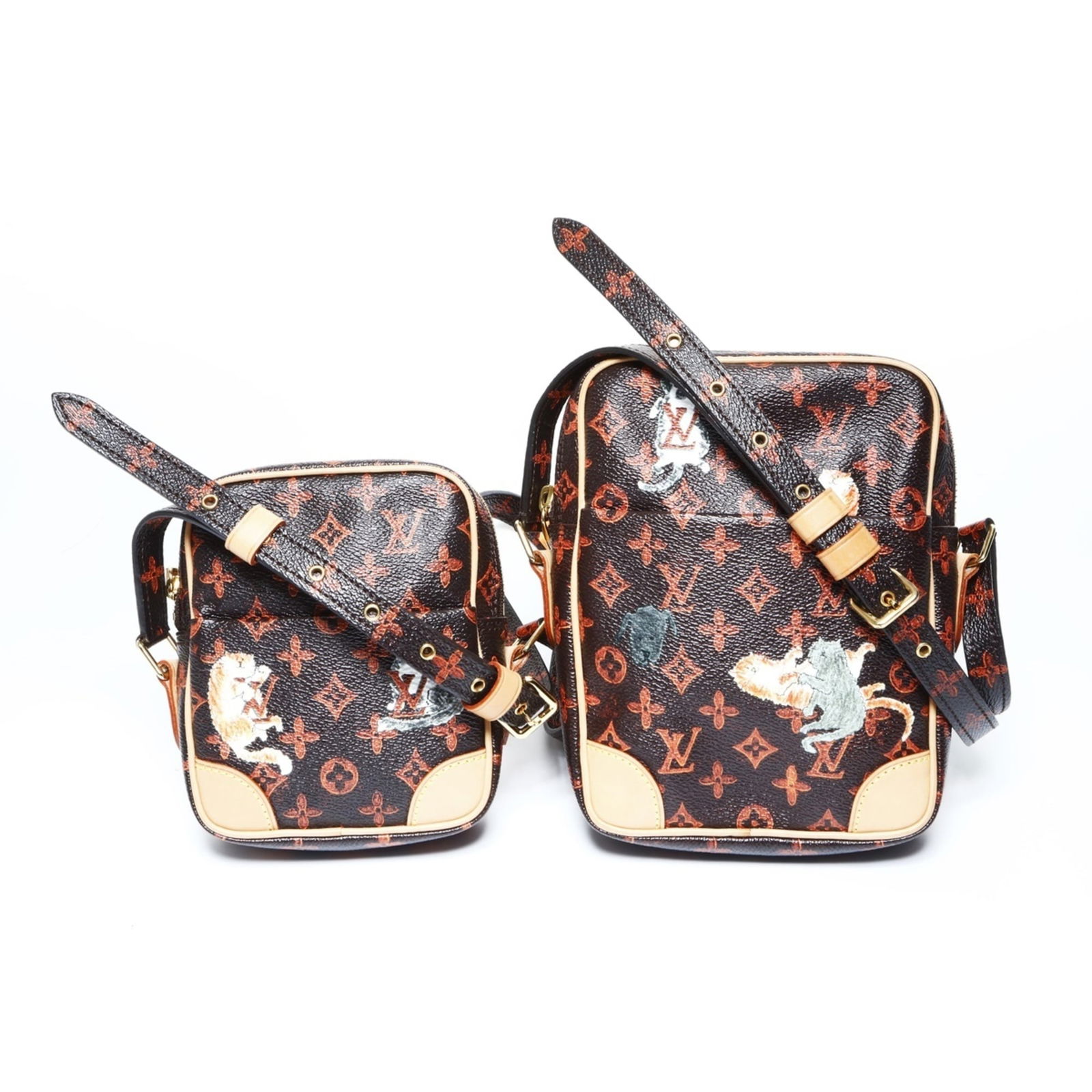 Bag Louis Vuitton Shoulder: Bag Louis Vuitton Shoulder This listing features Bag Louis Vuitton Shoulder. Item specifics are provided below. Item Specifics: Brand: Louis Vuitton Type: Shoulder Bag Color: Brown Gender: Women Condi