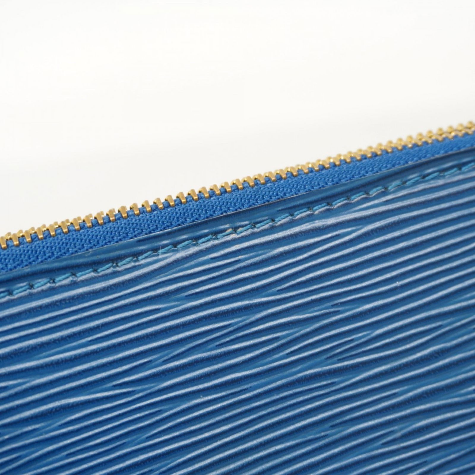 Pouch Louis Vuitton - 9