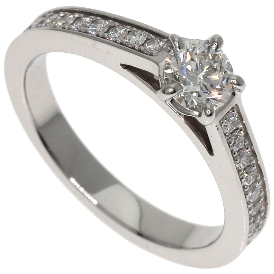 PT950 Chaumet Frisson Solitaire Diamond Ring Platinum: PT950 Chaumet Frisson Solitaire Diamond Ring Platinum This listing features PT950 Chaumet Frisson Solitaire Diamond Ring Platinum. Item specifics are provided below. Item Specifics: Brand: Chaumet Sty