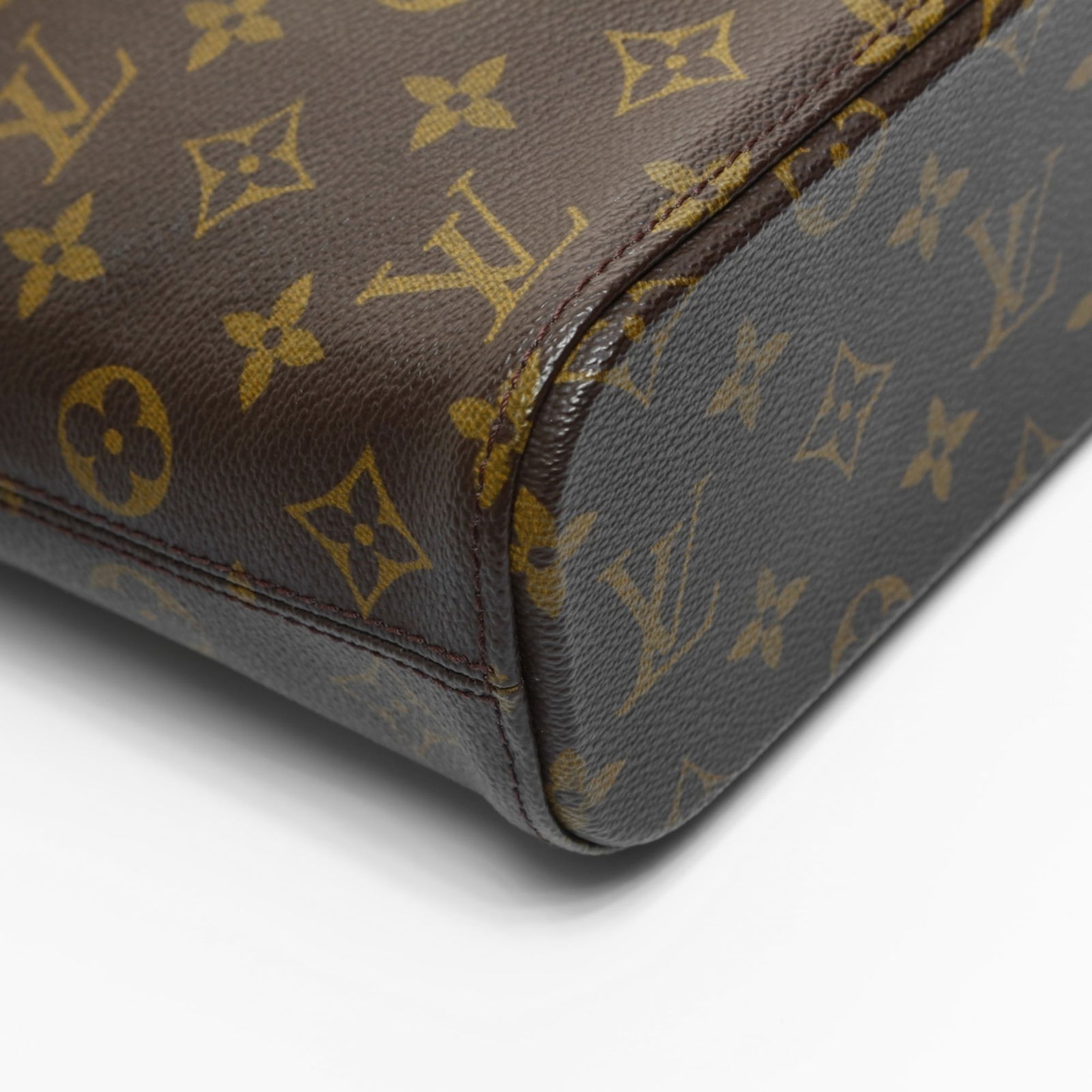 Monogram Louis Vuitton Handbag - 8