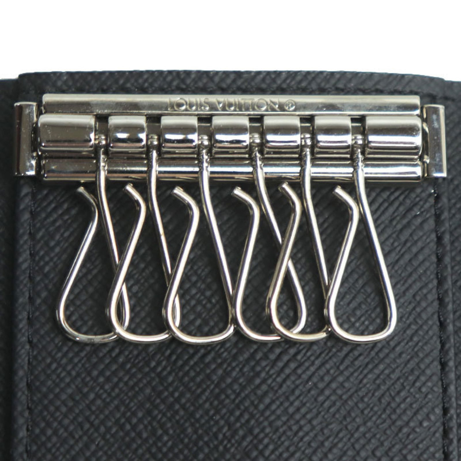 Graphite Louis Vuitton Keycase Damier - 4