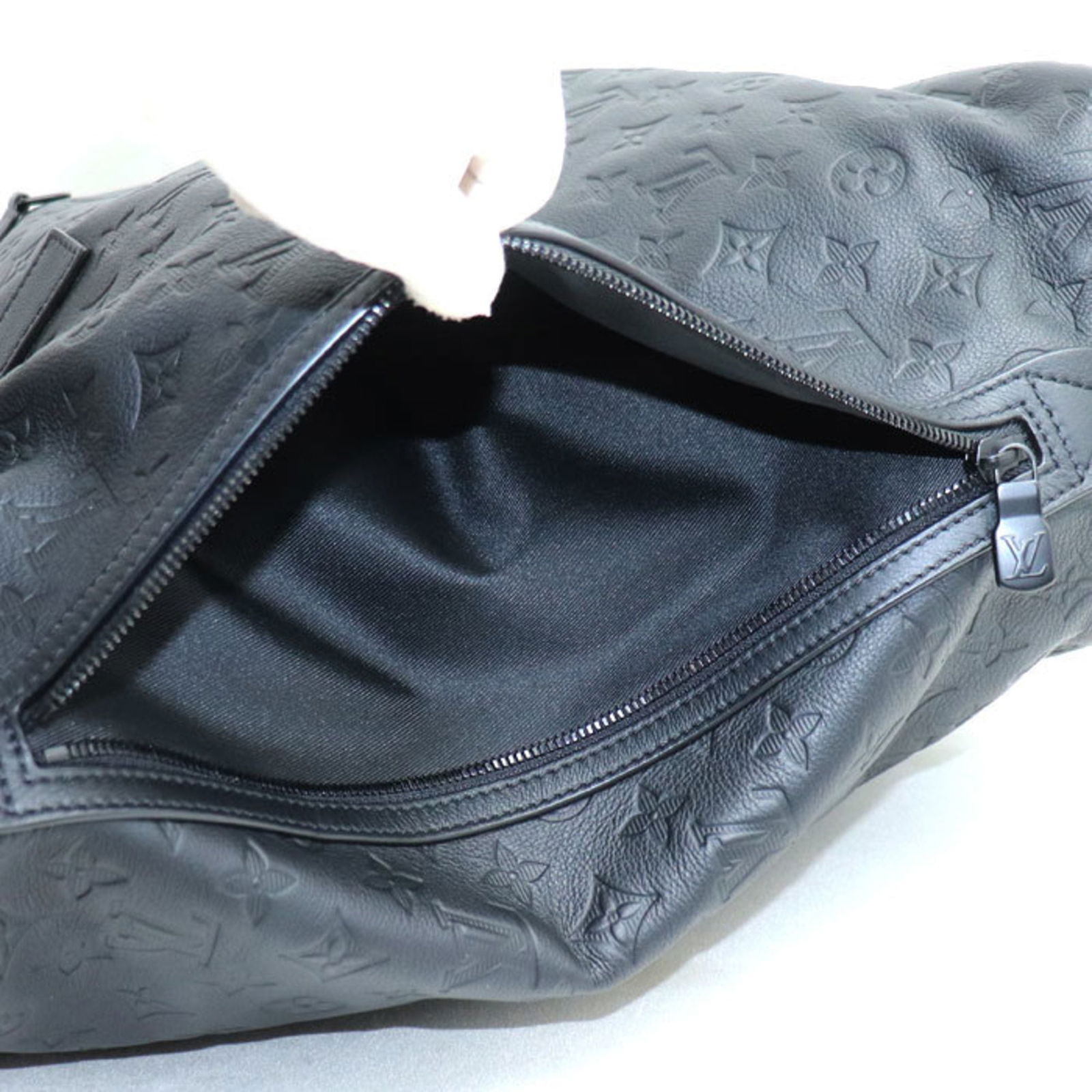 Shadow Louis Vuitton Handbag Monogram - 4