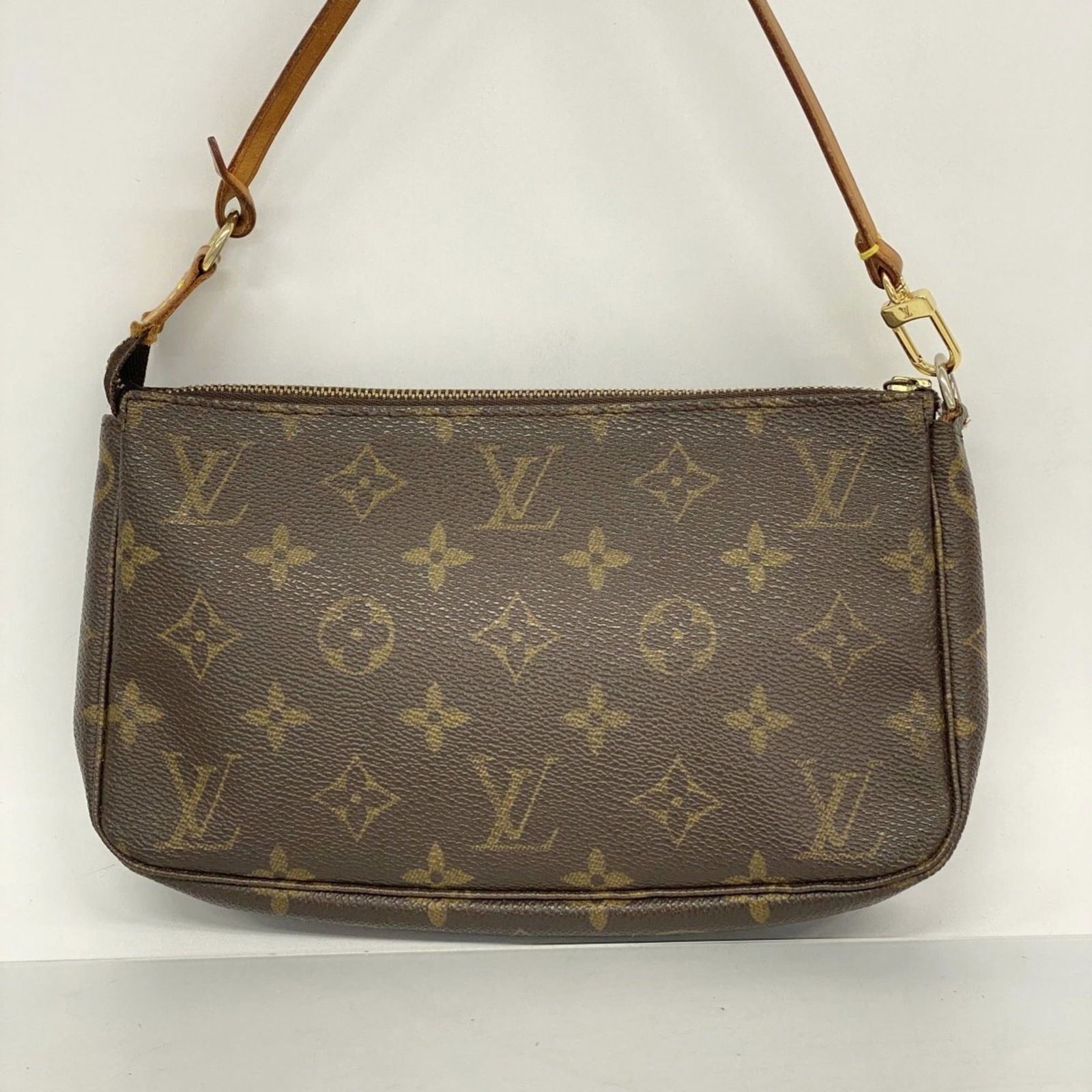 Pouch Louis Vuitton - 10