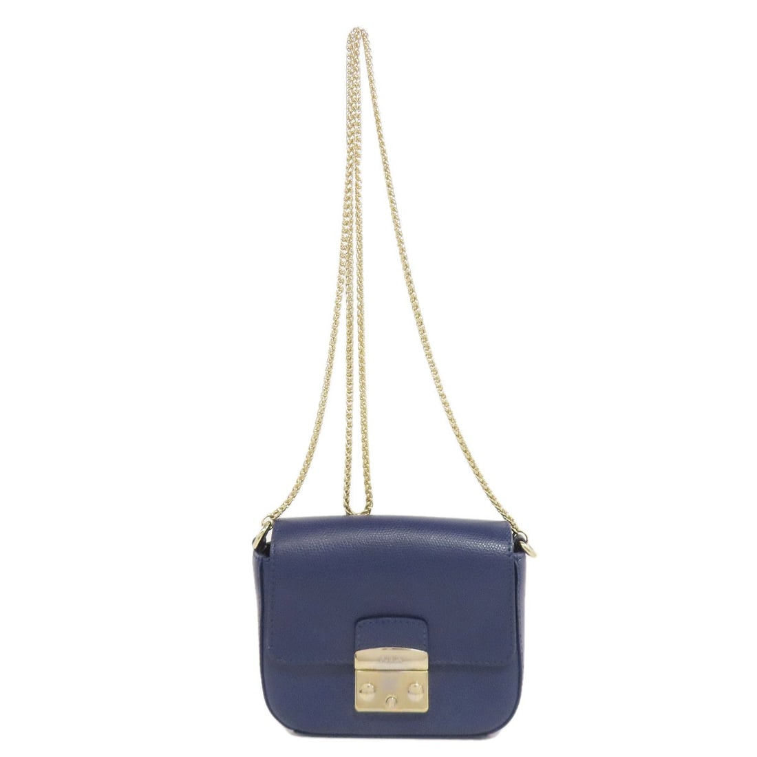 Leather Furla ChainShoulder Shoulder Bag: Leather Furla ChainShoulder Shoulder Bag This listing features Leather Furla ChainShoulder Shoulder Bag. Item specifics are provided below. Item Specifics: Brand: Furla Style: Shoulder Bag Exterior Ma