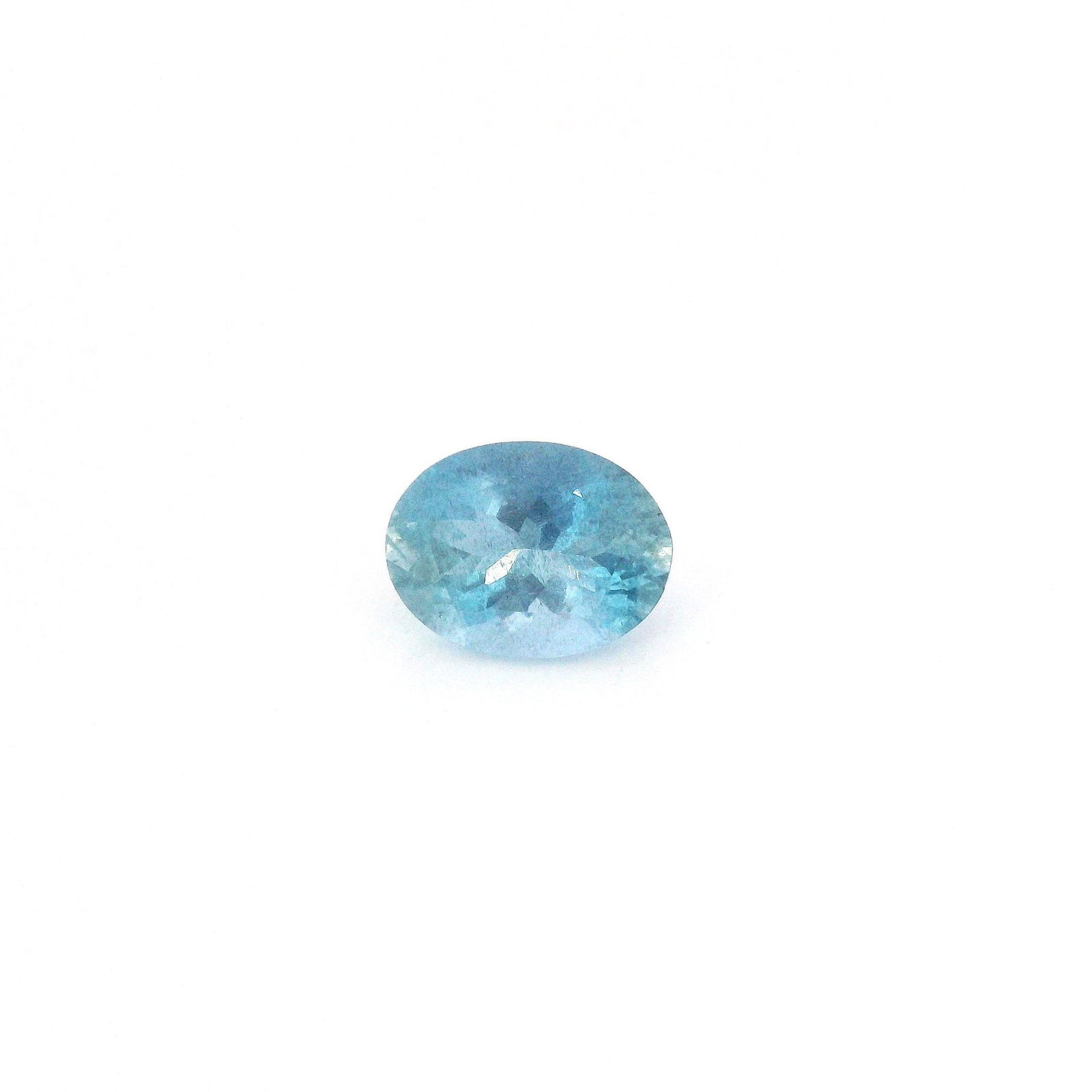 Loose Aquamarine Gemstone - GSI Oval 1.55ct Blue SI: Loose Aquamarine Gemstone - GSI Oval 1.55ct Blue SI This listing features Loose Aquamarine Gemstone - GSI Oval 1.55ct Blue SI. Item specifics are provided below. Item Specifics: Type: Aquamarine Carat