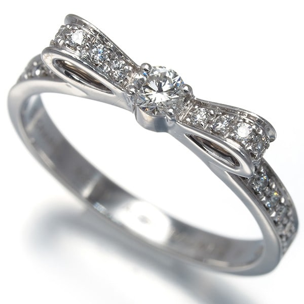 Wg Chanel Ring Diamond Ruban De Chanel Half Eternity Ribbon Small Eu51 18K: Wg Chanel Ring Diamond Ruban De Chanel Half Eternity Ribbon Small Eu51 18K This listing features Wg Chanel Ring Diamond Ruban De Chanel Half Eternity Ribbon Small Eu51 18K. Item specifics are provided