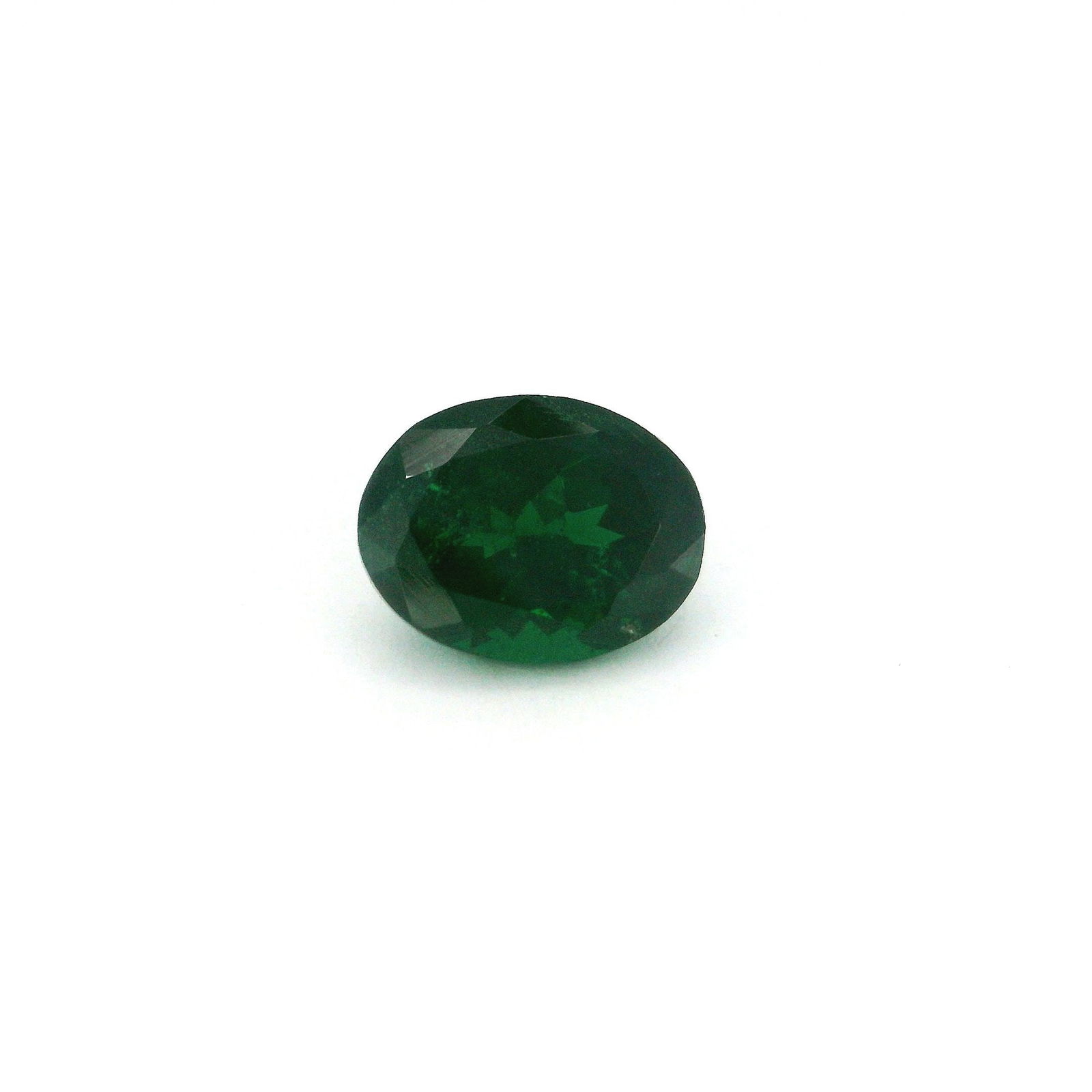 Loose Garnet Gemstone - GSI Oval 1.83ct Green SI: Loose Garnet Gemstone - GSI Oval 1.83ct Green SI This listing features Loose Garnet Gemstone - GSI Oval 1.83ct Green SI. Item specifics are provided below. Item Specifics: Type: Garnet Carat: 1.83 Cut