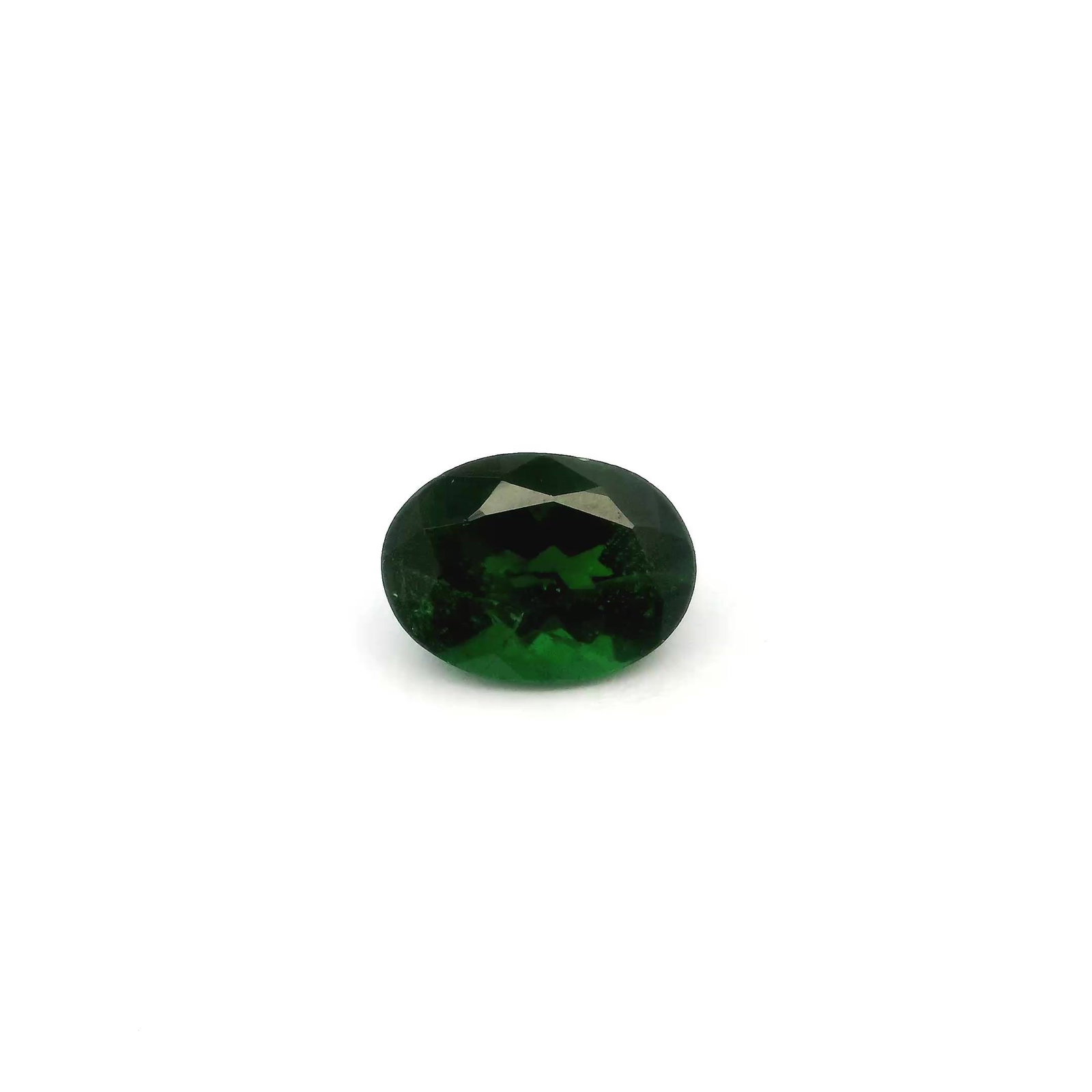 Loose Garnet Gemstone - GSI Oval 1.18ct Green SI: Loose Garnet Gemstone - GSI Oval 1.18ct Green SI This listing features Loose Garnet Gemstone - GSI Oval 1.18ct Green SI. Item specifics are provided below. Item Specifics: Type: Garnet Carat: 1.18 Cut