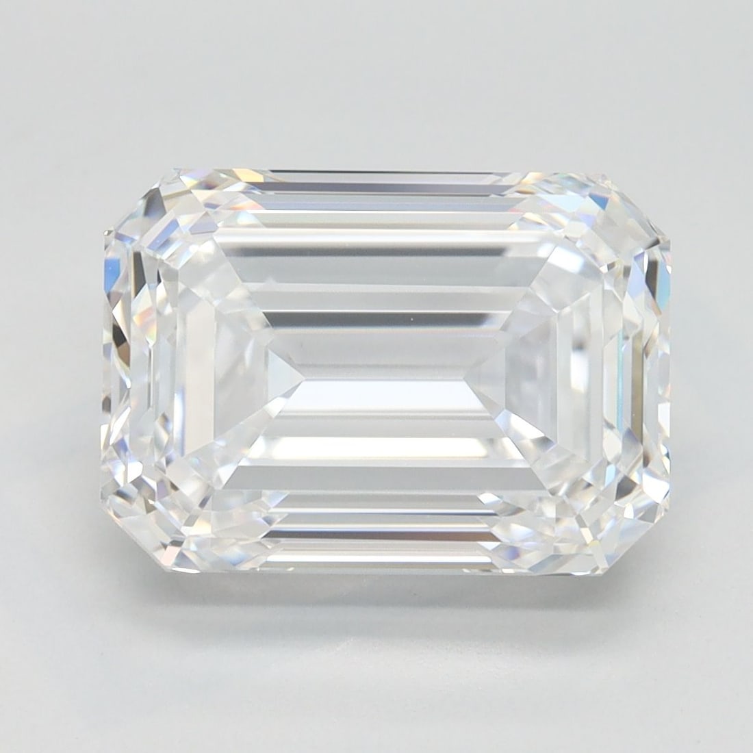 Loose Lab Diamond - GIA Emerald 4.33ct D VVS1: Loose Lab Diamond - GIA Emerald 4.33ct D VVS1 This listing features Loose Lab Diamond - GIA Emerald 4.33ct D VVS1. Item specifics are provided below. Item Specifics: Source: This Is A Real Diamond