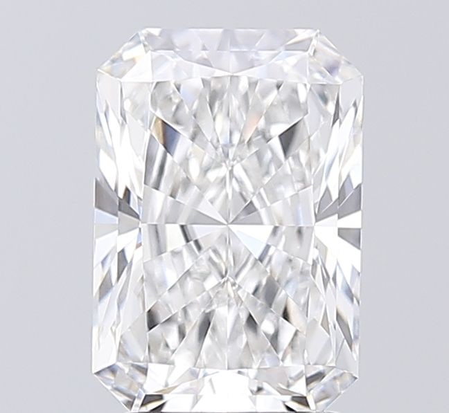 Loose Lab Diamond - IGI Radiant 2.55ct E VVS1: Loose Lab Diamond - IGI Radiant 2.55ct E VVS1 This listing features Loose Lab Diamond - IGI Radiant 2.55ct E VVS1. Item specifics are provided below. Item Specifics: Source: This Is A Real Diamond Gro