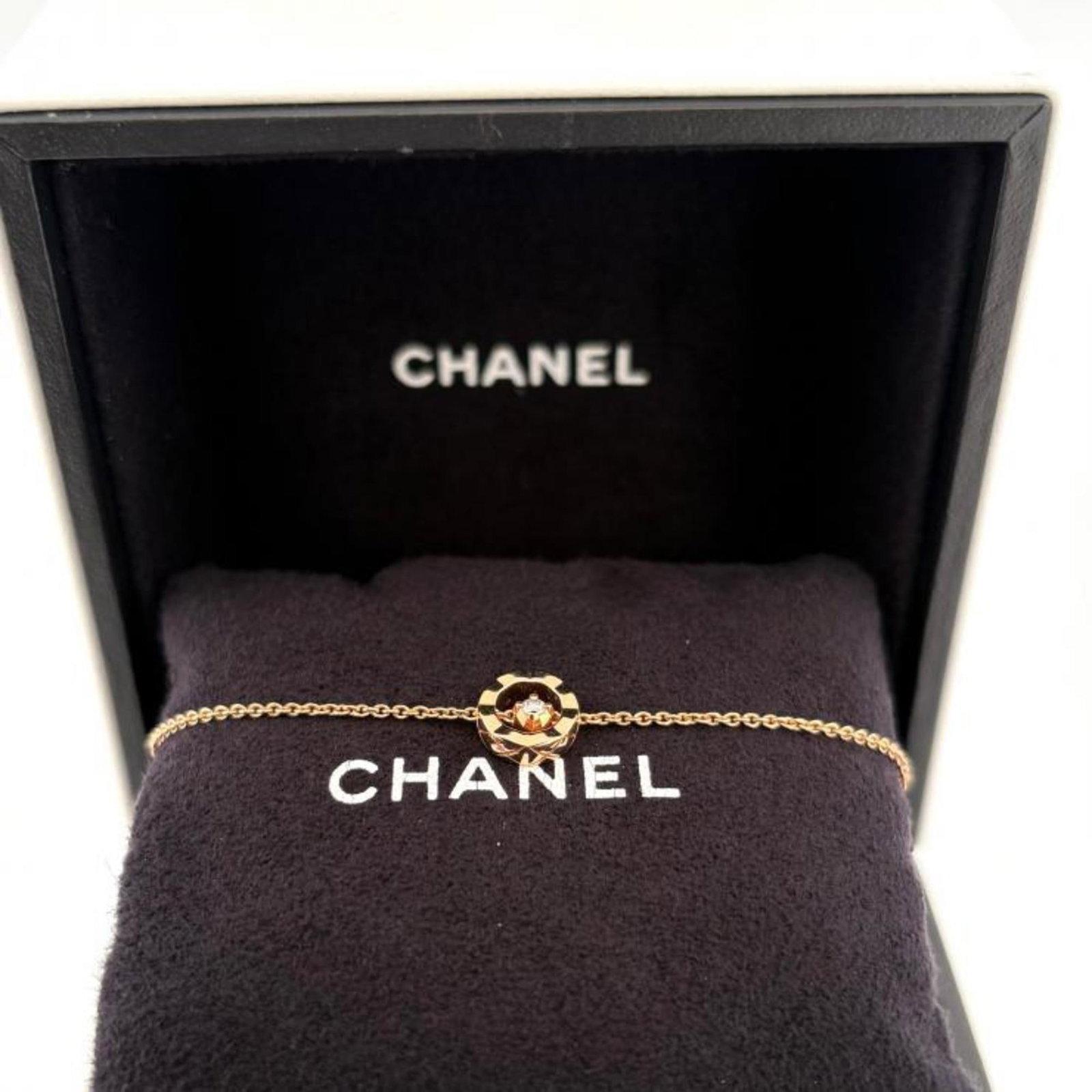 (18K) Chanel Charm Bracelet Gold (1 of 11)