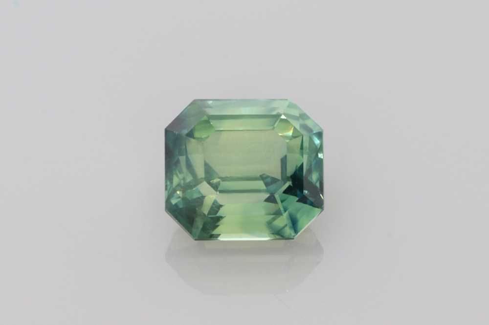 Loose Sapphire Gemstone - Octagonal 2.72ct Teal EC: Loose Sapphire Gemstone - Octagonal 2.72ct Teal EC This listing features Loose Sapphire Gemstone - Octagonal 2.72ct Teal EC. Item specifics are provided below. Item Specifics: Type: Sapphire Carat: 2.