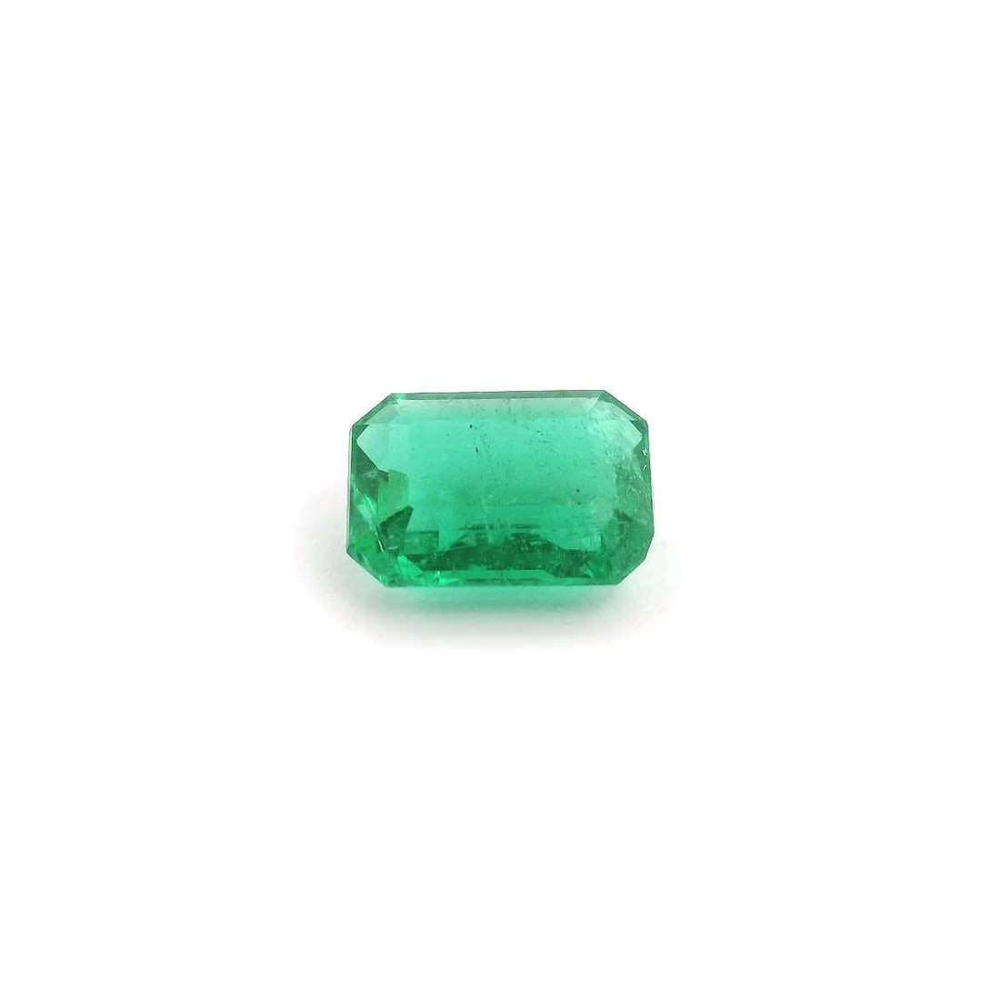 Loose Emerald Gemstone - GSI Octagonal 1.25ct Green SI: Loose Emerald Gemstone - GSI Octagonal 1.25ct Green SI This listing features Loose Emerald Gemstone - GSI Octagonal 1.25ct Green SI. Item specifics are provided below. Item Specifics: Type: Emerald Ca