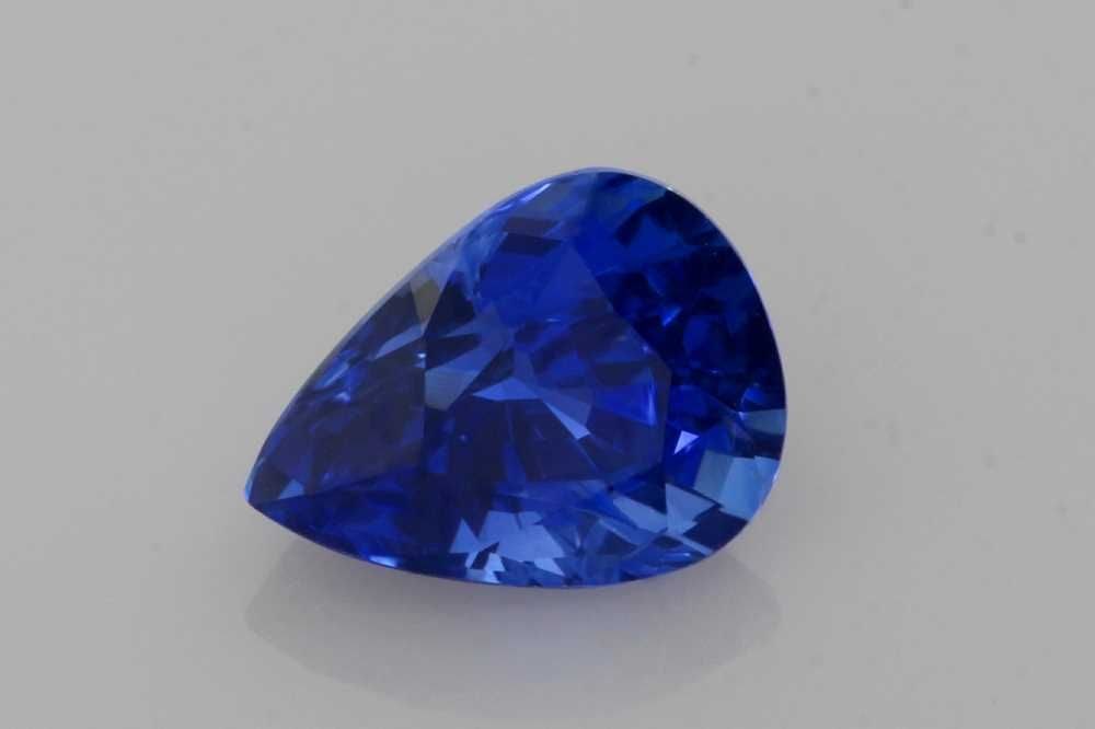 Loose Sapphire Gemstone - Pear 2.49ct Blue EC: Loose Sapphire Gemstone - Pear 2.49ct Blue EC This listing features Loose Sapphire Gemstone - Pear 2.49ct Blue EC. Item specifics are provided below. Item Specifics: Type: Sapphire Carat: 2.49 Cut: Fa