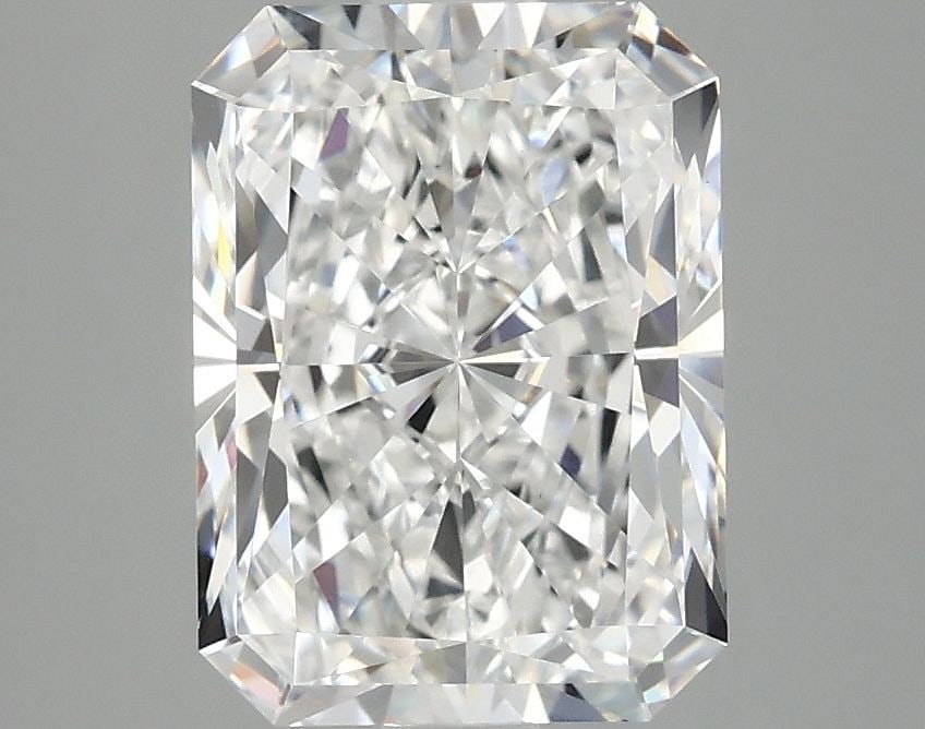 Loose Lab Diamond - IGI Radiant 2.98ct E VVS2: Loose Lab Diamond - IGI Radiant 2.98ct E VVS2 This listing features Loose Lab Diamond - IGI Radiant 2.98ct E VVS2. Item specifics are provided below. Item Specifics: Source: This Is A Real Diamond Gro