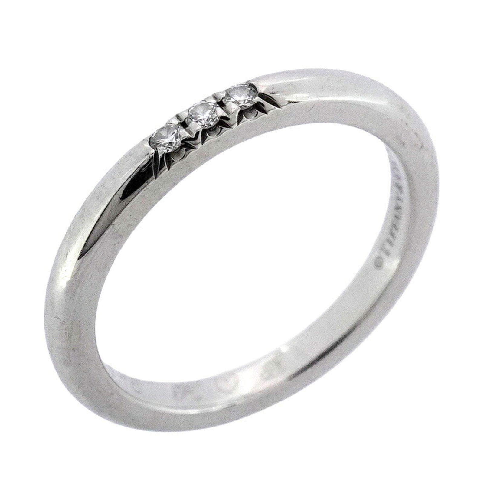 950 Tiffany Band Ring Platinum: 950 Tiffany Band Ring Platinum This listing features 950 Tiffany Band Ring Platinum. Item specifics are provided below. Item Specifics: Brand: Tiffany Type: Band Ring Gender: Women Material: Platinum