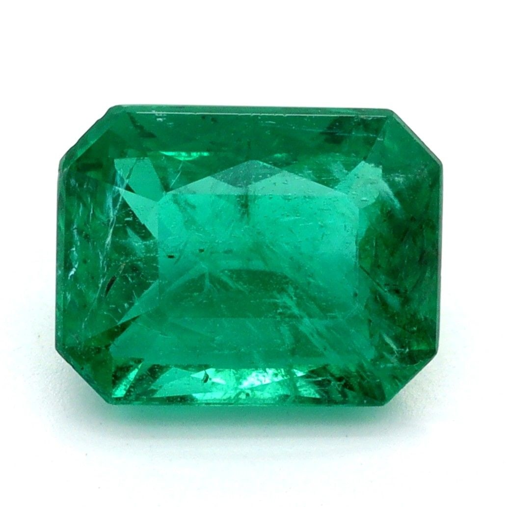 Loose Emerald Gemstone - Radiant 1.45ct Green SI: Loose Emerald Gemstone - Radiant 1.45ct Green SI This listing features Loose Emerald Gemstone - Radiant 1.45ct Green SI. Item specifics are provided below. Item Specifics: Type: Emerald Carat: 1.45 Cu