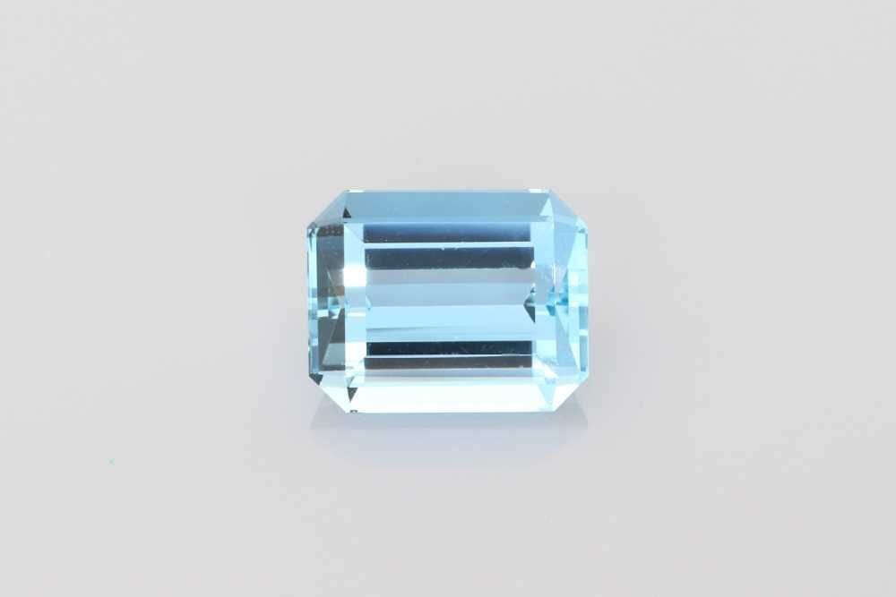 Loose Aquamarine Gemstone - Emerald 3.09ct Blue EC: Loose Aquamarine Gemstone - Emerald 3.09ct Blue EC This listing features Loose Aquamarine Gemstone - Emerald 3.09ct Blue EC. Item specifics are provided below. Item Specifics: Type: Aquamarine Carat: