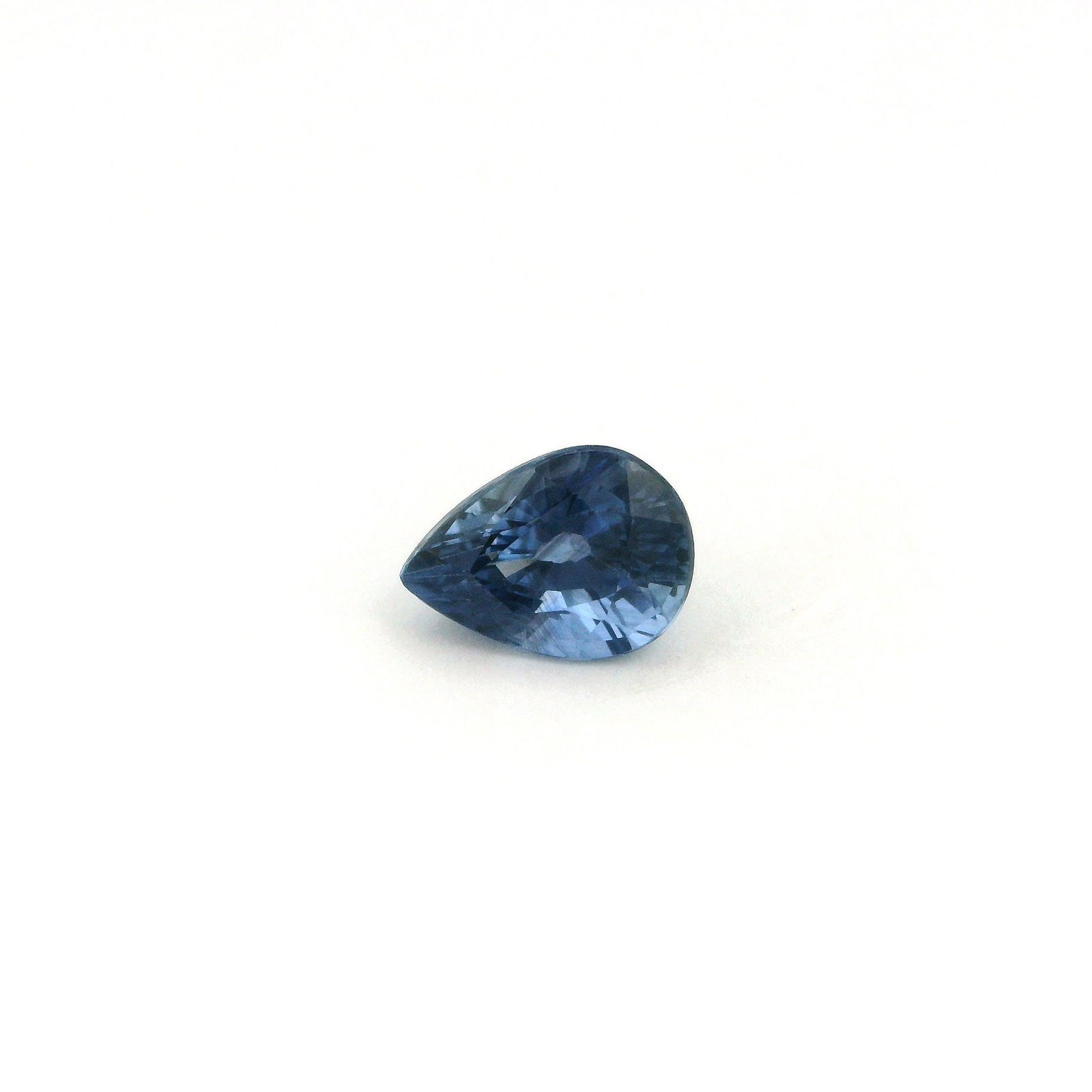 Loose Sapphire Gemstone - GSI Pear 1.09ct Blue EC: Loose Sapphire Gemstone - GSI Pear 1.09ct Blue EC This listing features Loose Sapphire Gemstone - GSI Pear 1.09ct Blue EC. Item specifics are provided below. Item Specifics: Type: Sapphire Carat: 1.09