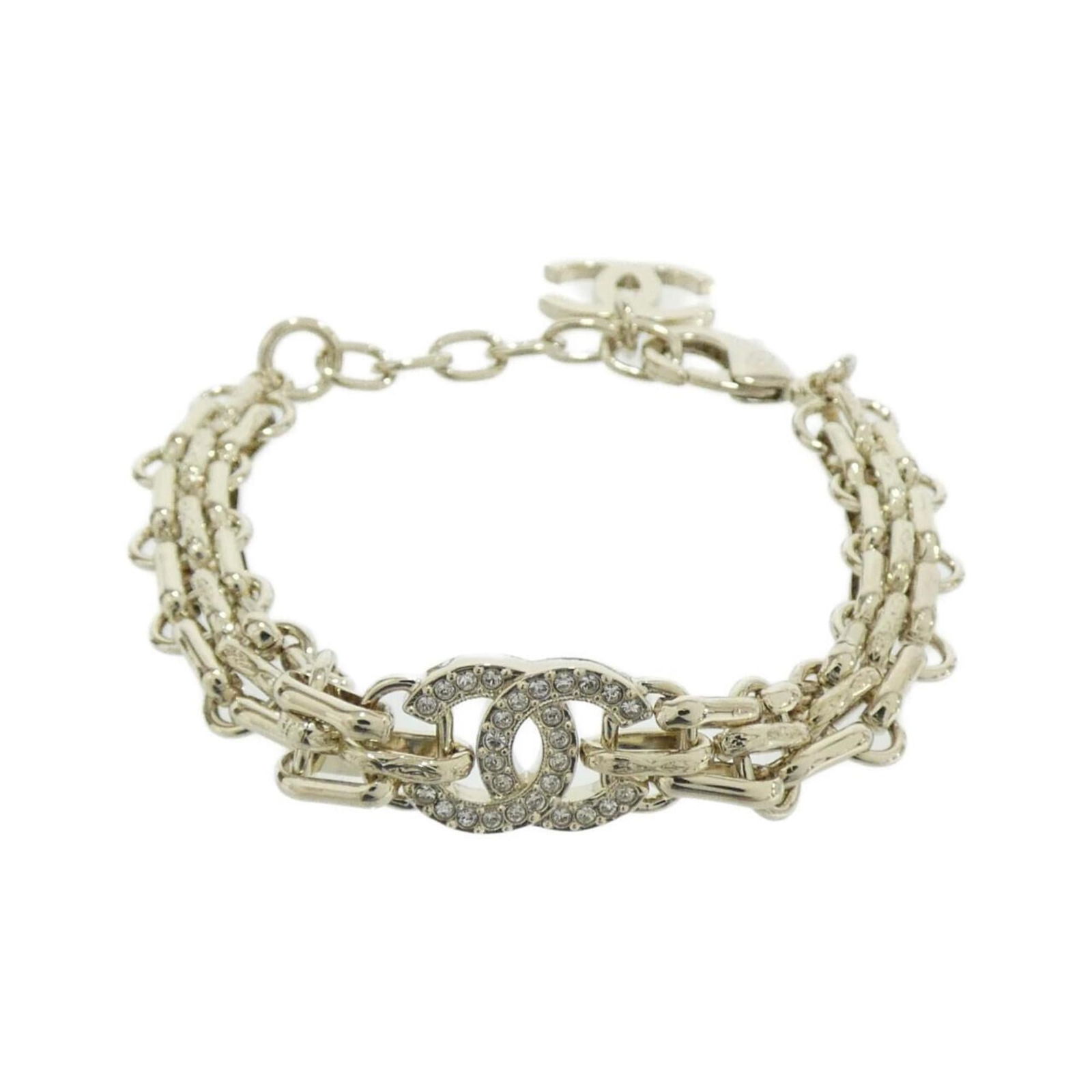 Bracelet Chanel Charm: Bracelet Chanel Charm This listing features Bracelet Chanel Charm. Item specifics are provided below. Item Specifics: Brand: Chanel Type: Charm Bracelet Gender: Women Color: Gold Stone: Crystal Length