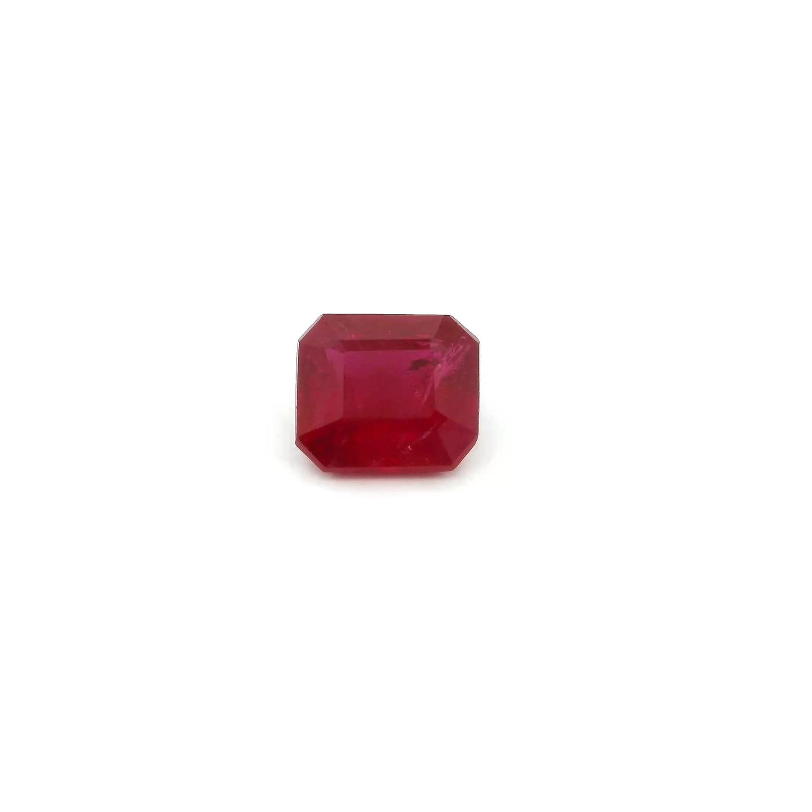 Loose Ruby Gemstone - GSI Octagonal 1.09ct Red SI: Loose Ruby Gemstone - GSI Octagonal 1.09ct Red SI This listing features Loose Ruby Gemstone - GSI Octagonal 1.09ct Red SI. Item specifics are provided below. Item Specifics: Type: Ruby Carat: 1.09 Cut
