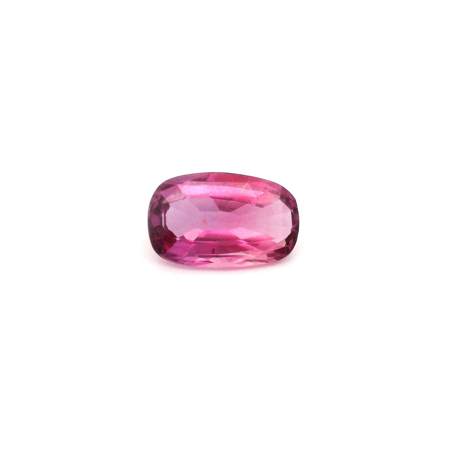 Loose Sapphire Gemstone - GSI Cushion 1.22ct Pink EC: Loose Sapphire Gemstone - GSI Cushion 1.22ct Pink EC This listing features Loose Sapphire Gemstone - GSI Cushion 1.22ct Pink EC. Item specifics are provided below. Item Specifics: Type: Sapphire Carat