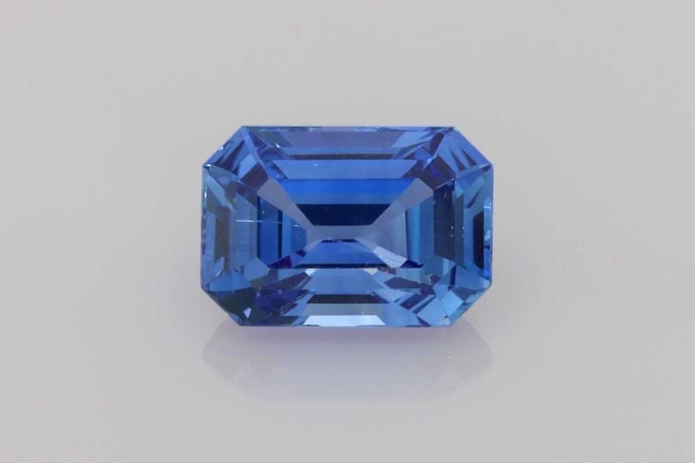 Loose Sapphire Gemstone - Emerald 2.04ct Blue EC: Loose Sapphire Gemstone - Emerald 2.04ct Blue EC This listing features Loose Sapphire Gemstone - Emerald 2.04ct Blue EC. Item specifics are provided below. Item Specifics: Type: Sapphire Carat: 2.04