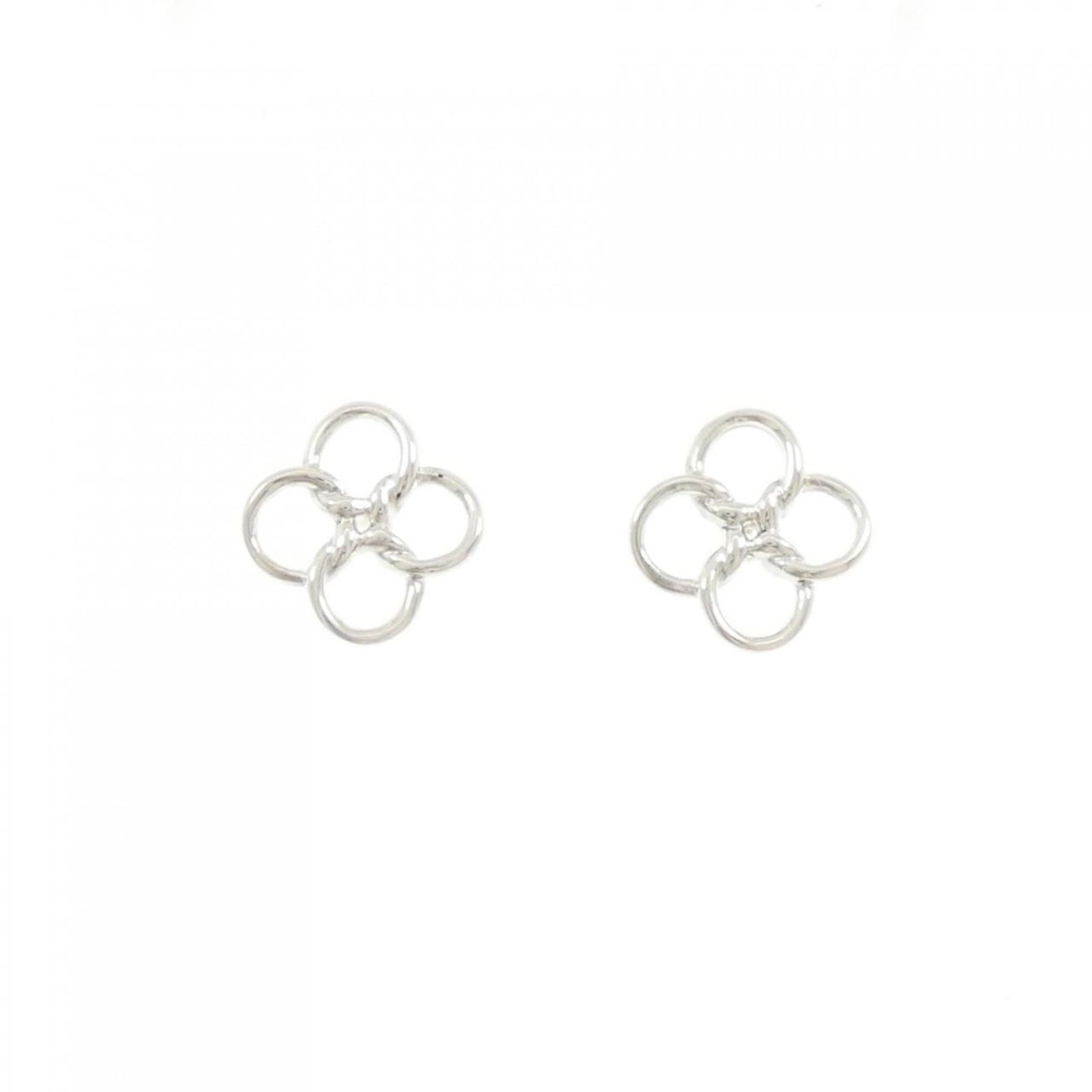 925 Tiffany Stud Earrings Silver: 925 Tiffany Stud Earrings Silver This listing features 925 Tiffany Stud Earrings Silver. Item specifics are provided below. Item Specifics: Brand: Tiffany Type: Stud Earrings Gender: Women Material: S