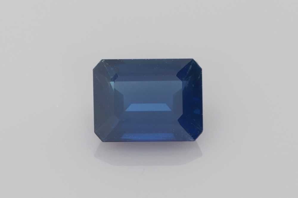 Loose Sapphire Gemstone - Emerald 2.67ct Blue EC: Loose Sapphire Gemstone - Emerald 2.67ct Blue EC This listing features Loose Sapphire Gemstone - Emerald 2.67ct Blue EC. Item specifics are provided below. Item Specifics: Type: Sapphire Carat: 2.67 C