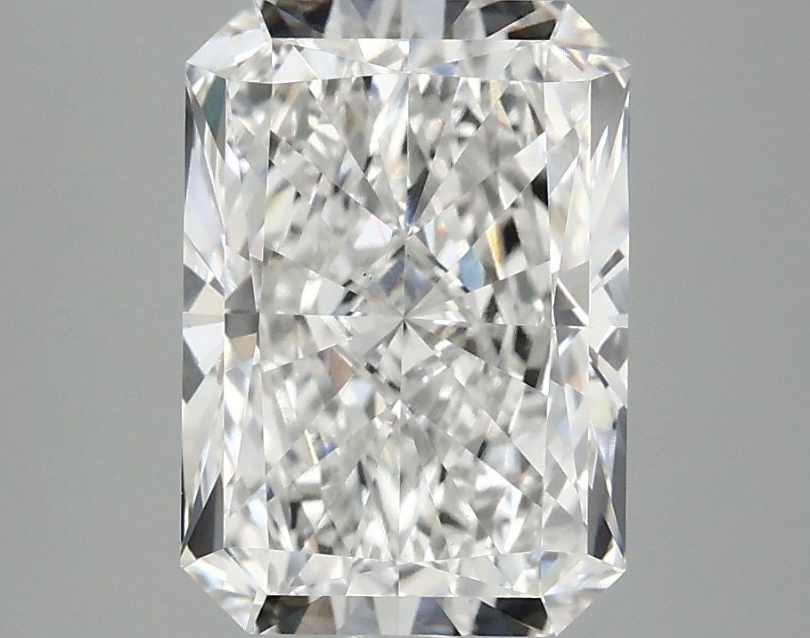 Loose Lab Diamond - IGI Radiant 3.08ct E VS1: Loose Lab Diamond - IGI Radiant 3.08ct E VS1 This listing features Loose Lab Diamond - IGI Radiant 3.08ct E VS1. Item specifics are provided below. Item Specifics: Source: This Is A Real Diamond Grown