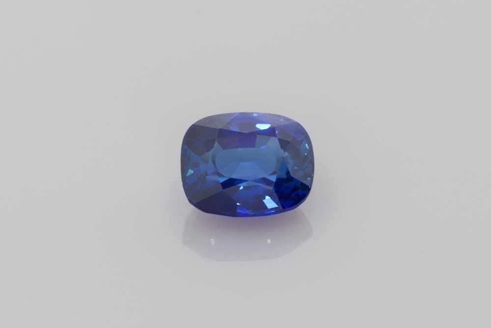 Loose Sapphire Gemstone - Cushion 2.03ct Blue EC: Loose Sapphire Gemstone - Cushion 2.03ct Blue EC This listing features Loose Sapphire Gemstone - Cushion 2.03ct Blue EC. Item specifics are provided below. Item Specifics: Type: Sapphire Carat: 2.03 C