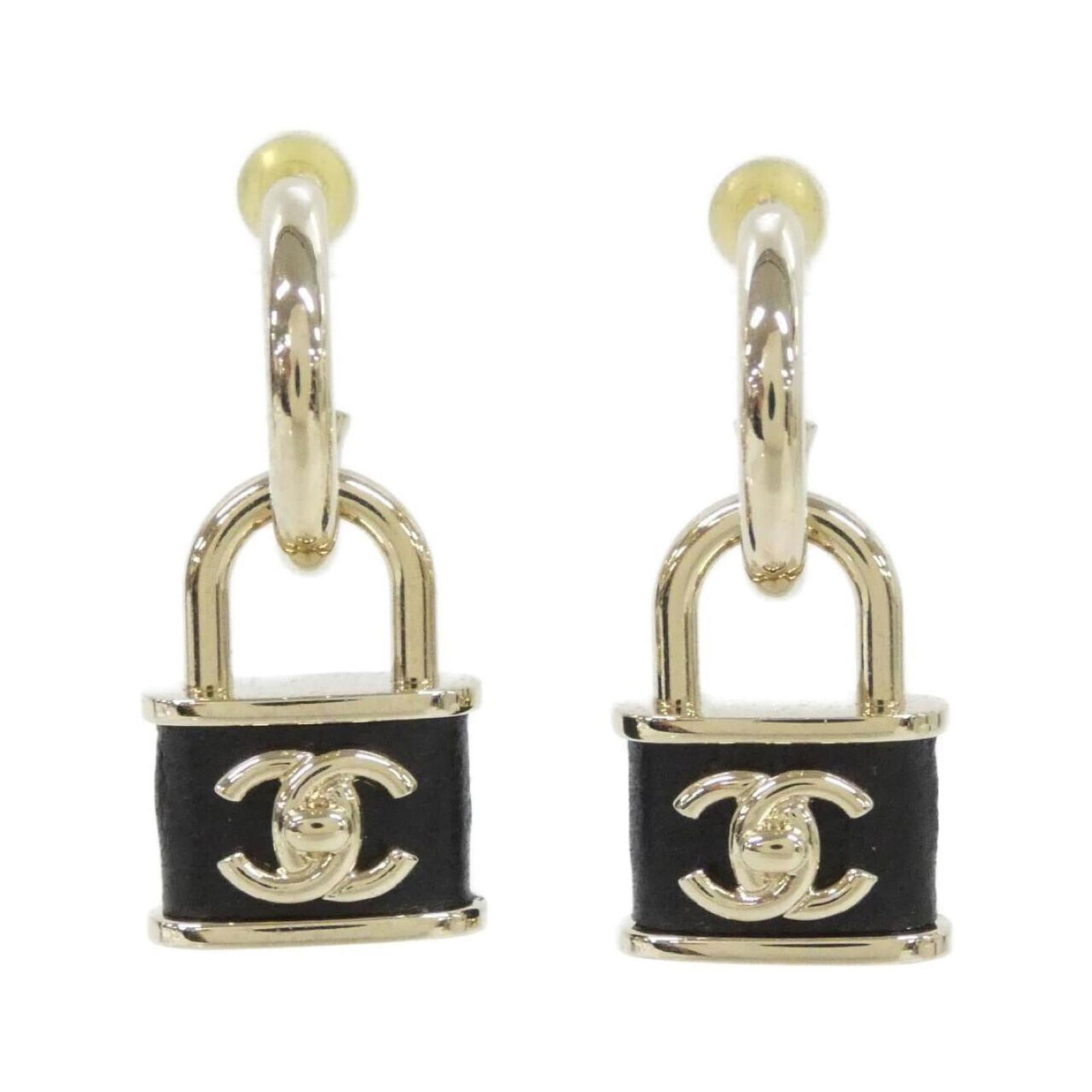 Earrings Chanel Stud: Earrings Chanel Stud This listing features Earrings Chanel Stud. Item specifics are provided below. Item Specifics: Brand: Chanel Type: Stud Earrings Gender: Women Color: Black, Gold Size (Hxwxd): 32.