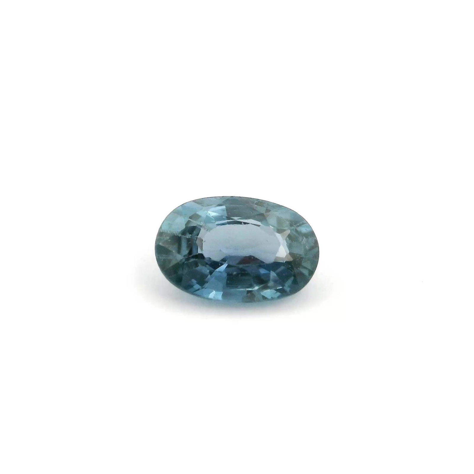 Loose Sapphire Gemstone - GSI Oval 1.56ct Blue SI: Loose Sapphire Gemstone - GSI Oval 1.56ct Blue SI This listing features Loose Sapphire Gemstone - GSI Oval 1.56ct Blue SI. Item specifics are provided below. Item Specifics: Type: Sapphire Carat: 1.56