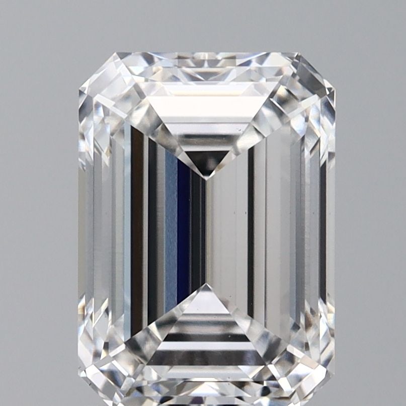 Loose Lab Diamond - IGI Emerald 2.1ct E VVS2: Loose Lab Diamond - IGI Emerald 2.1ct E VVS2 This listing features Loose Lab Diamond - IGI Emerald 2.1ct E VVS2. Item specifics are provided below. Item Specifics: Source: This Is A Real Diamond Grown