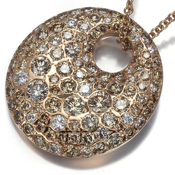 Gold Kashikey Necklace Diamond 6.14Ct Melange 18K 750 Rose: Gold Kashikey Necklace Diamond 6.14Ct Melange 18K 750 Rose This listing features Gold Kashikey Necklace Diamond 6.14Ct Melange 18K 750 Rose. Item specifics are provided below. Item Specifics: Brand: K