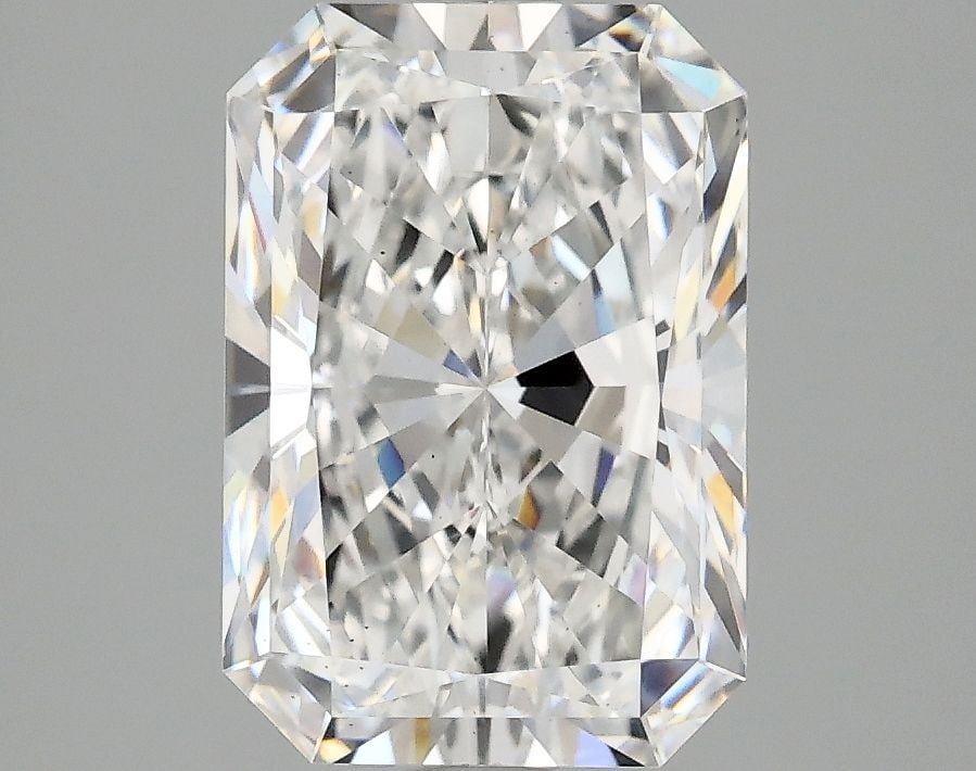 Loose Lab Diamond - IGI Radiant 2.92ct E VS2: Loose Lab Diamond - IGI Radiant 2.92ct E VS2 This listing features Loose Lab Diamond - IGI Radiant 2.92ct E VS2. Item specifics are provided below. Item Specifics: Source: This Is A Real Diamond Grown