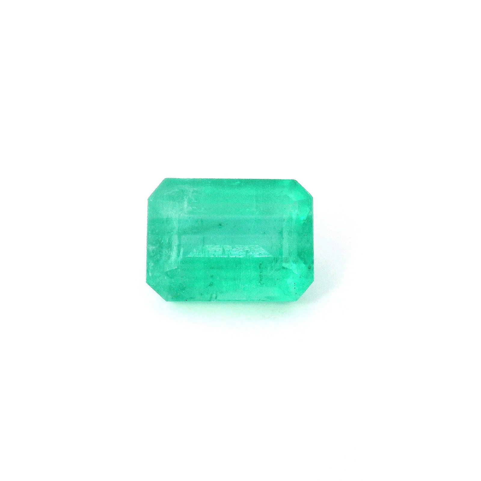 Loose Emerald Gemstone - GSI Octagonal 2.2ct Green MI: Loose Emerald Gemstone - GSI Octagonal 2.2ct Green MI This listing features Loose Emerald Gemstone - GSI Octagonal 2.2ct Green MI. Item specifics are provided below. Item Specifics: Type: Emerald Cara