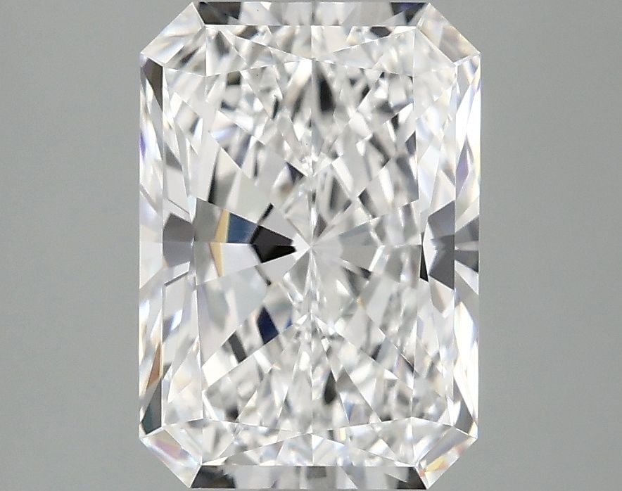 Loose Lab Diamond - IGI Radiant 3.02ct E VS1: Loose Lab Diamond - IGI Radiant 3.02ct E VS1 This listing features Loose Lab Diamond - IGI Radiant 3.02ct E VS1. Item specifics are provided below. Item Specifics: Source: This Is A Real Diamond Grown