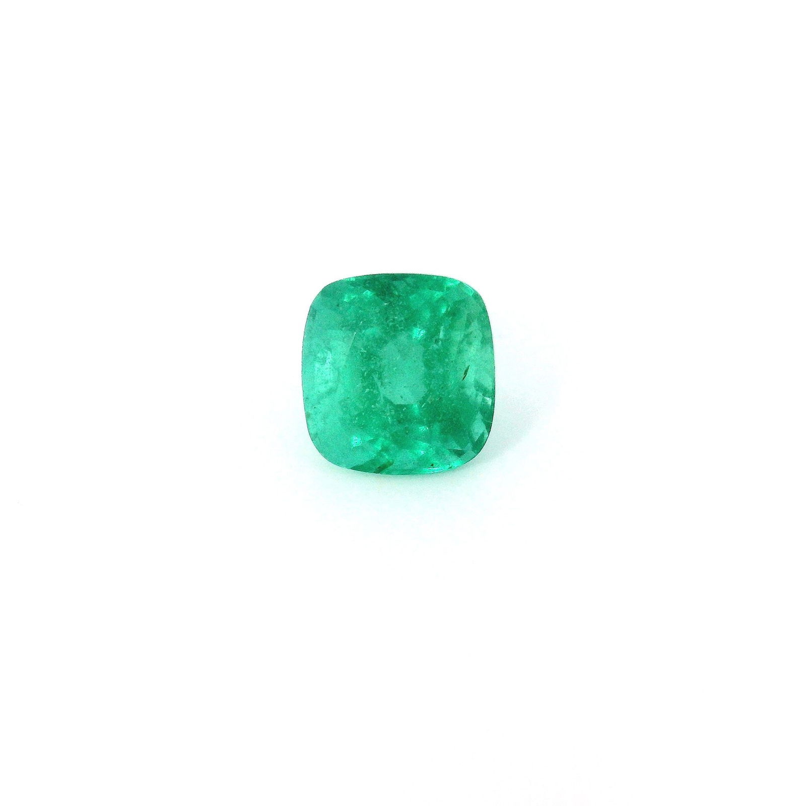 Loose Emerald Gemstone - GSI Cushion 1.24ct Green SI: Loose Emerald Gemstone - GSI Cushion 1.24ct Green SI This listing features Loose Emerald Gemstone - GSI Cushion 1.24ct Green SI. Item specifics are provided below. Item Specifics: Type: Emerald