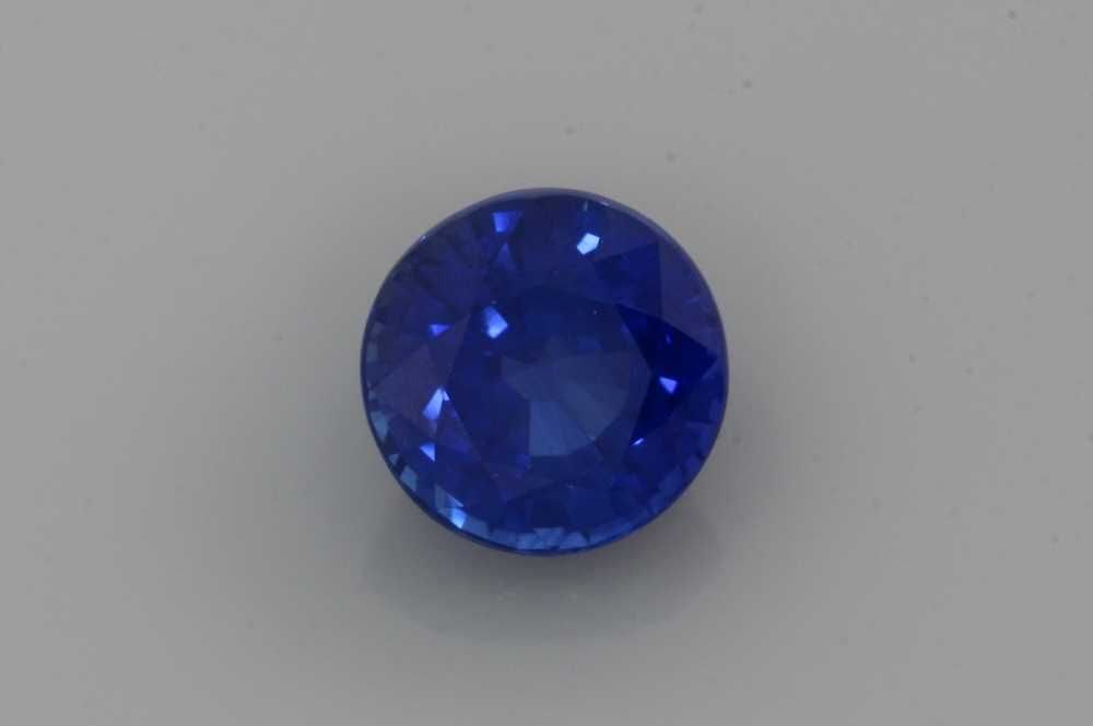Loose Sapphire Gemstone - Round 1.6ct Blue EC: Loose Sapphire Gemstone - Round 1.6ct Blue EC This listing features Loose Sapphire Gemstone - Round 1.6ct Blue EC. Item specifics are provided below. Item Specifics: Type: Sapphire Carat: 1.6 Cut: Fac