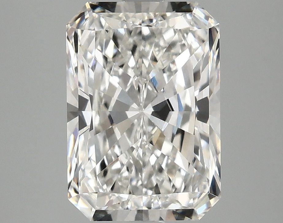 Loose Lab Diamond - IGI Radiant 3.08ct F VVS2: Loose Lab Diamond - IGI Radiant 3.08ct F VVS2 This listing features Loose Lab Diamond - IGI Radiant 3.08ct F VVS2. Item specifics are provided below. Item Specifics: Source: This Is A Real Diamond