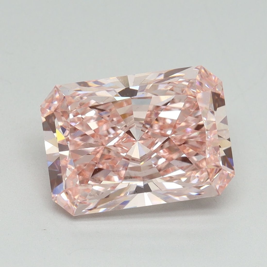 Loose Lab Diamond - IGI Radiant 4.03ct Fancy Vivid Pink VS1: Loose Lab Diamond - IGI Radiant 4.03ct Fancy Vivid Pink VS1 This listing features Loose Lab Diamond - IGI Radiant 4.03ct Fancy Vivid Pink VS1. Item specifics are provided below. Item Specifics: