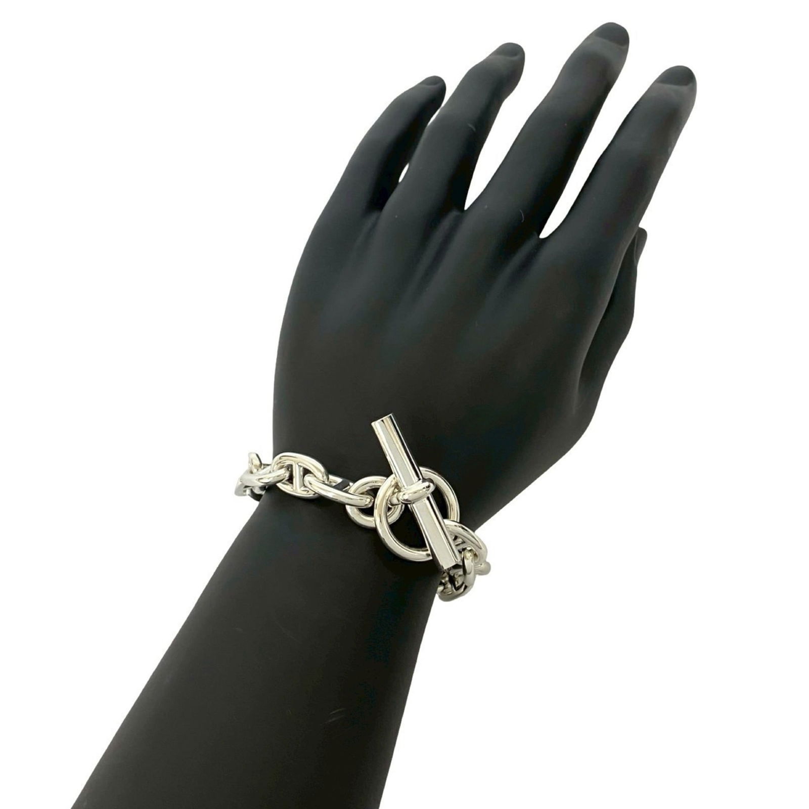 925 Hermes Charm Bracelet Silver: 925 Hermes Charm Bracelet Silver This listing features 925 Hermes Charm Bracelet Silver. Item specifics are provided below. Item Specifics: Brand: Hermes Type: Charm Bracelet Gender: Men,Women Materia