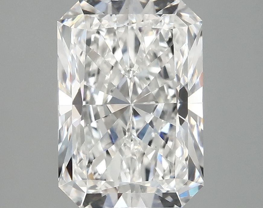 Loose Lab Diamond - IGI Radiant 3.1ct E VS1: Loose Lab Diamond - IGI Radiant 3.1ct E VS1 This listing features Loose Lab Diamond - IGI Radiant 3.1ct E VS1. Item specifics are provided below. Item Specifics: Source: This Is A Real Diamond Grown I