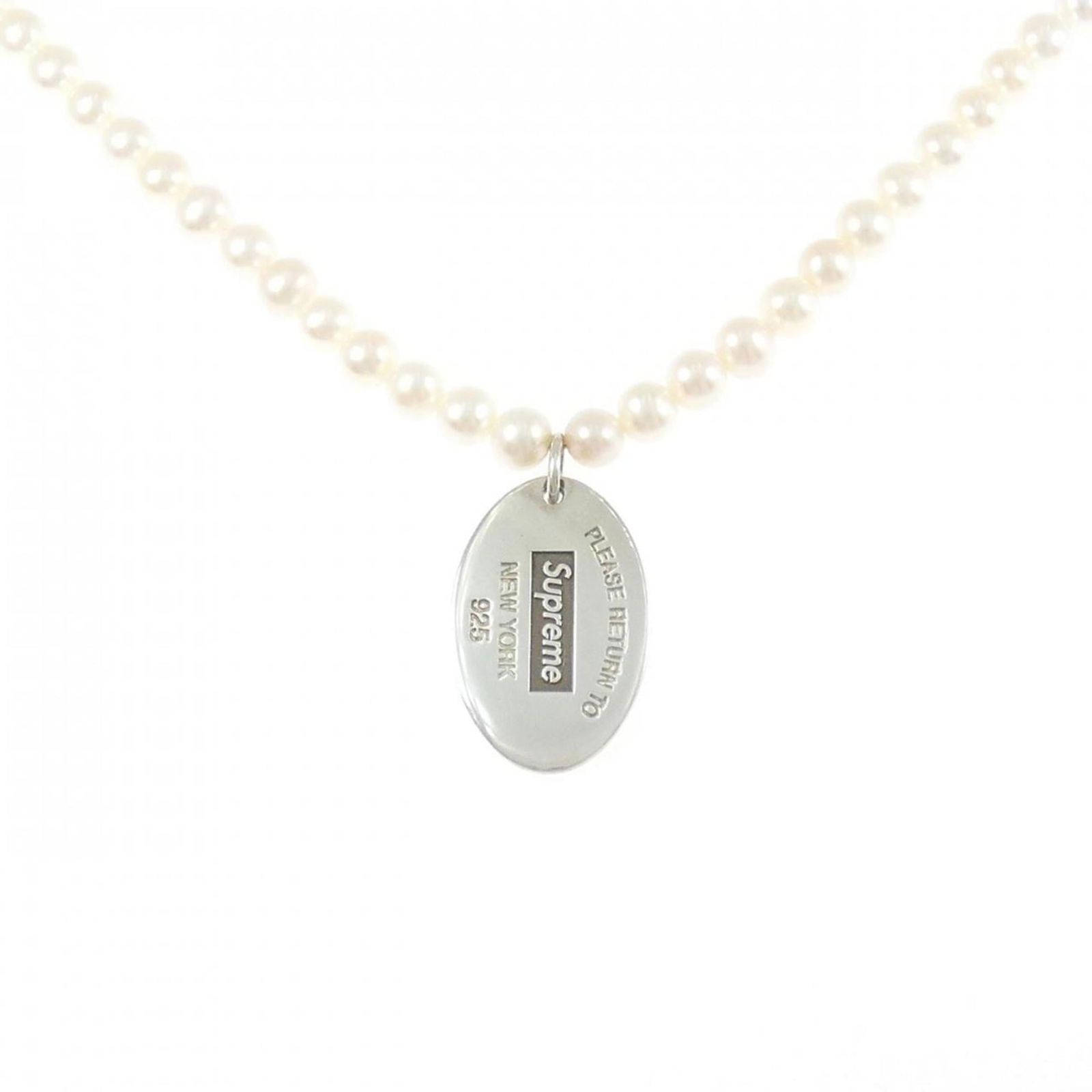 5.5-6mm Tiffany Oval Tag Necklace: 5.5-6mm Tiffany Oval Tag Necklace This listing features 5.5-6mm Tiffany Oval Tag Necklace. Item specifics are provided below. Item Specifics: Brand: Tiffany Necklace Type: Necklace Pendant Type: Penda