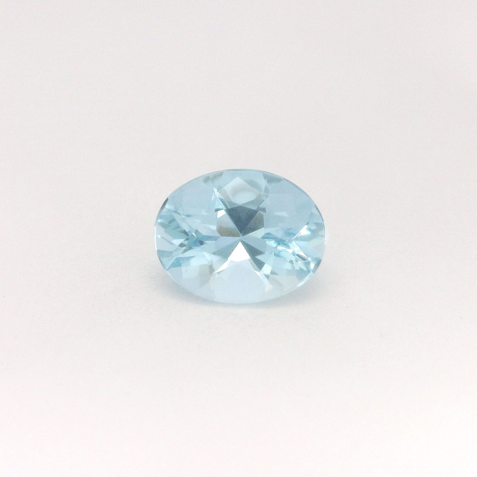Loose Aquamarine Gemstone - Oval 1.78ct Blue EC (1 of 1)