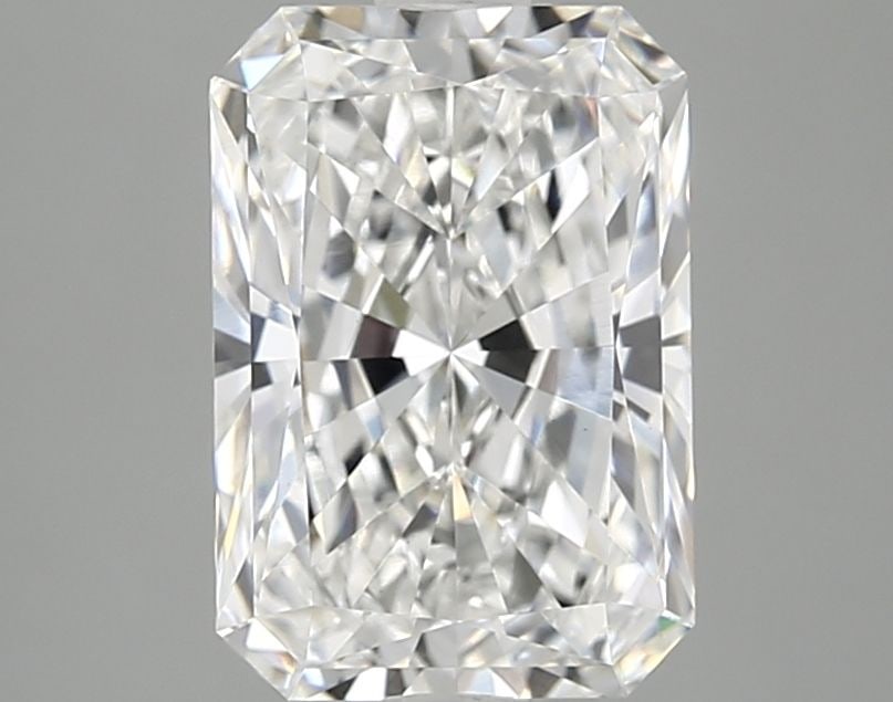 Loose Lab Diamond - IGI Radiant 3.05ct E VVS2: Loose Lab Diamond - IGI Radiant 3.05ct E VVS2 This listing features Loose Lab Diamond - IGI Radiant 3.05ct E VVS2. Item specifics are provided below. Item Specifics: Source: This Is A Real Diamond