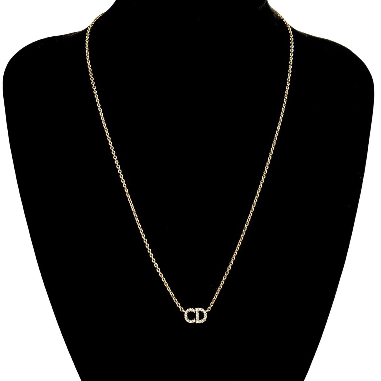 87284 Christian Dior CD Logo GP Rhinestone Necklace Pendant Choker Gold: 87284 Christian Dior CD Logo GP Rhinestone Necklace Pendant Choker Gold This listing features 87284 Christian Dior CD Logo GP Rhinestone Necklace Pendant Choker Gold. Item specifics are provided